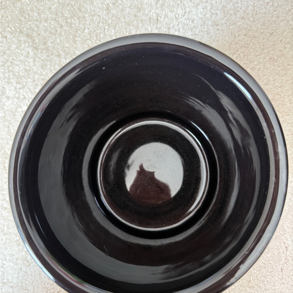 Black Hall Pottery 302 utensil holder/crock - Picture 3 of 3